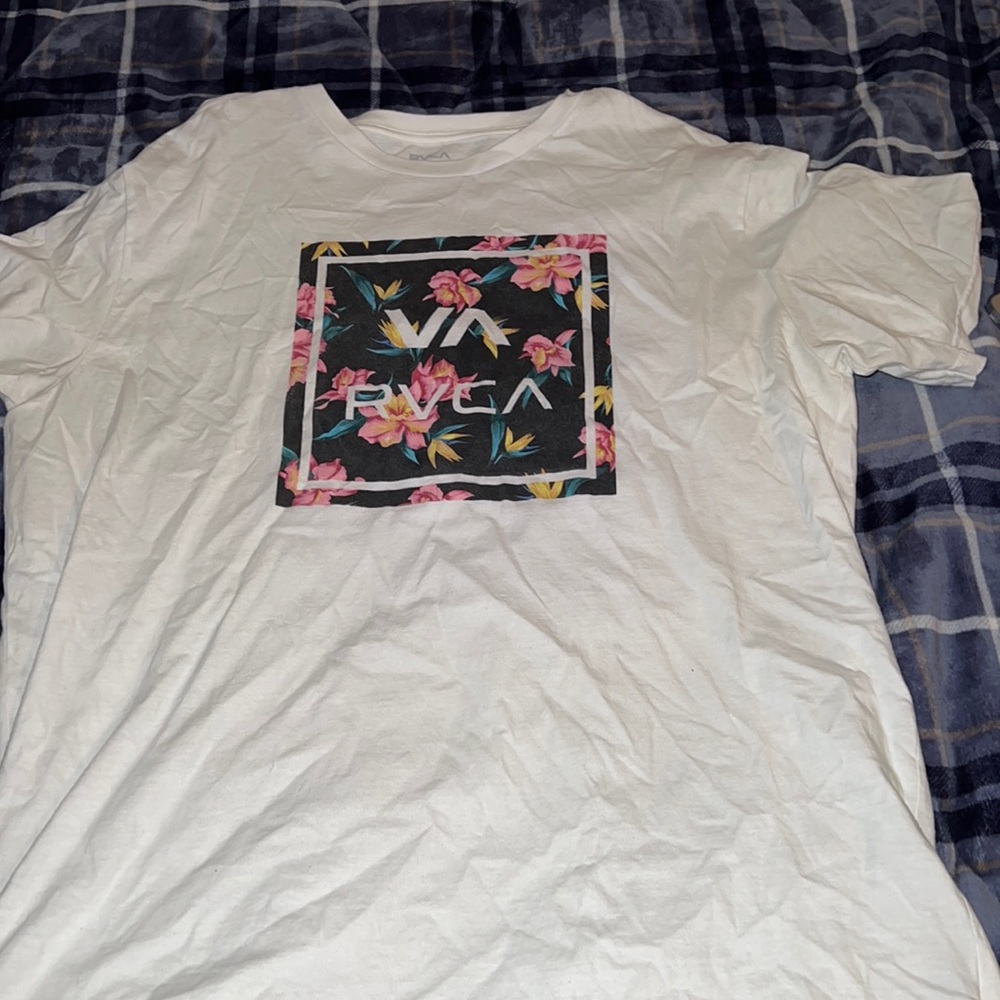 Mens XL RVCA t shirt